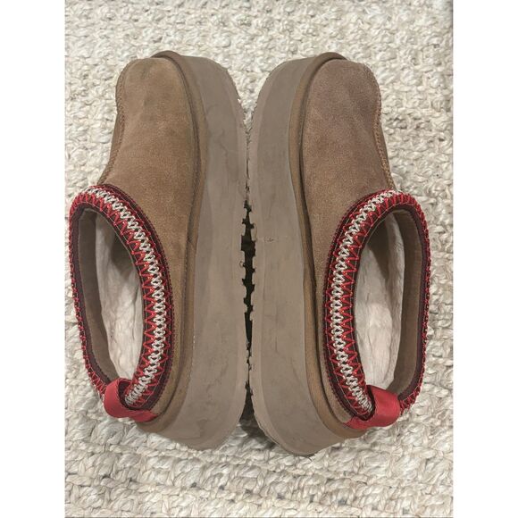 EUC Ugg Tazz II platform Women’s 7, $150 - Picture 7 of 8
